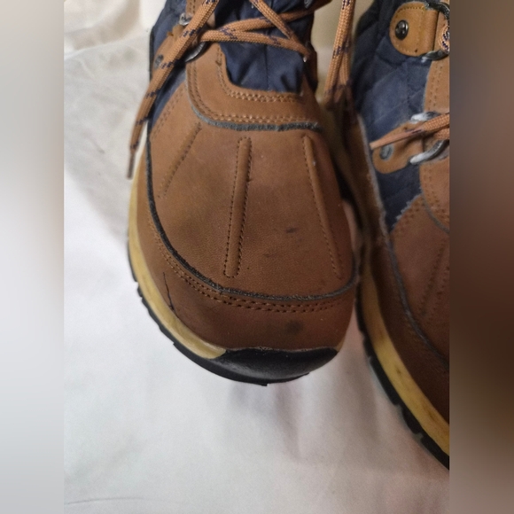 Bearpaw Bethany Brown & Navy Quilted Winter Boots - Picture 6 of 9